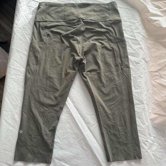 Lululemon Align High-Rise Crop Leggings 19" Women's Sz 12 Green Twill Nulu Yoga - Picture 4 of 12